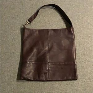 Leather shoulder bag